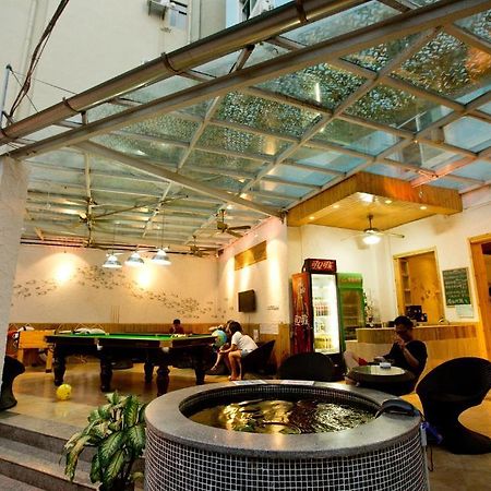 Sanya Bluesky International Youth Hostel Экстерьер фото